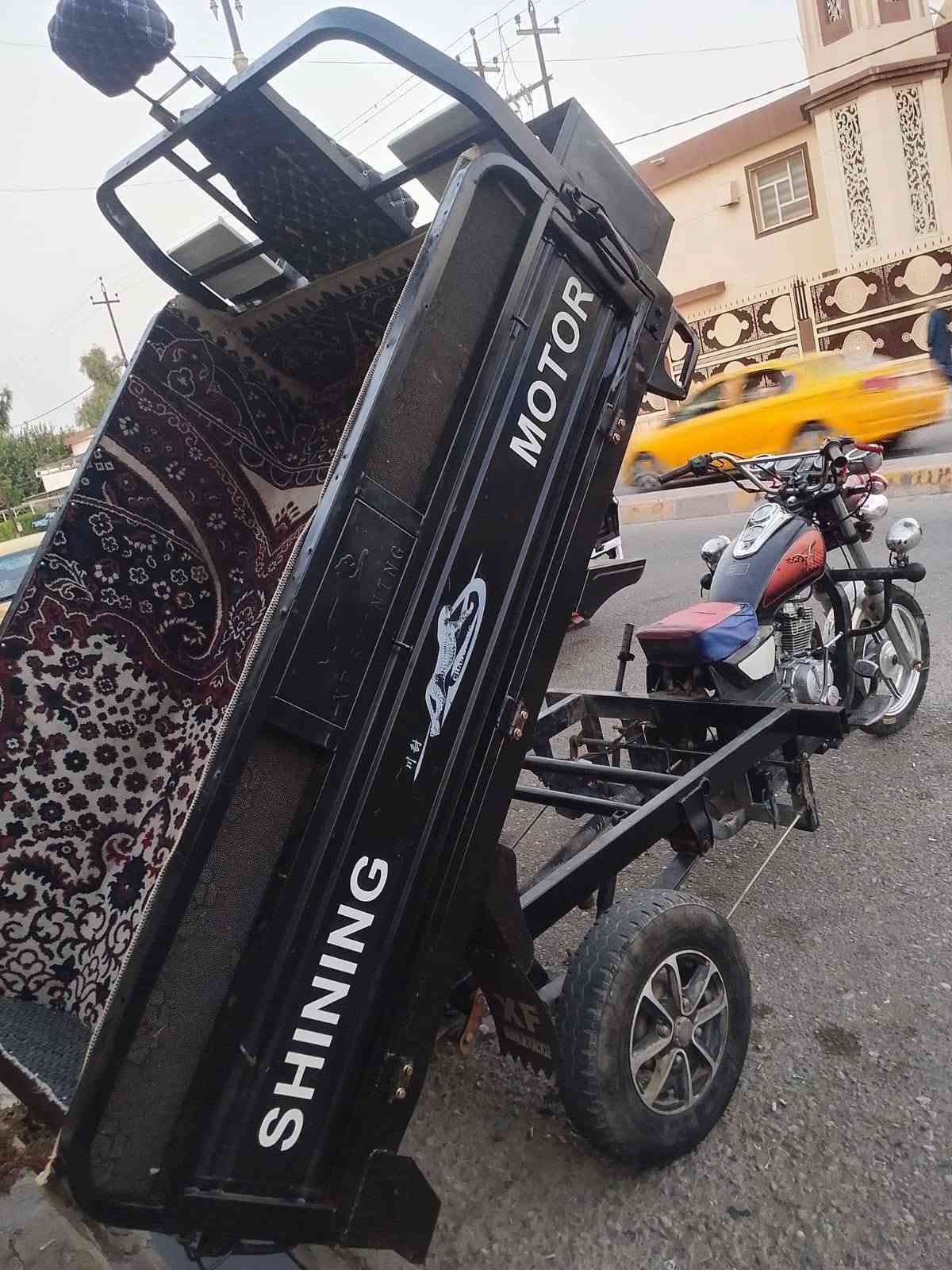 السلام عليكم شباب ستوته موديل 21 اوراق كامله 1,550 بها مجال اوراق كامله محرك شرط به شر مال جنايه ***********
