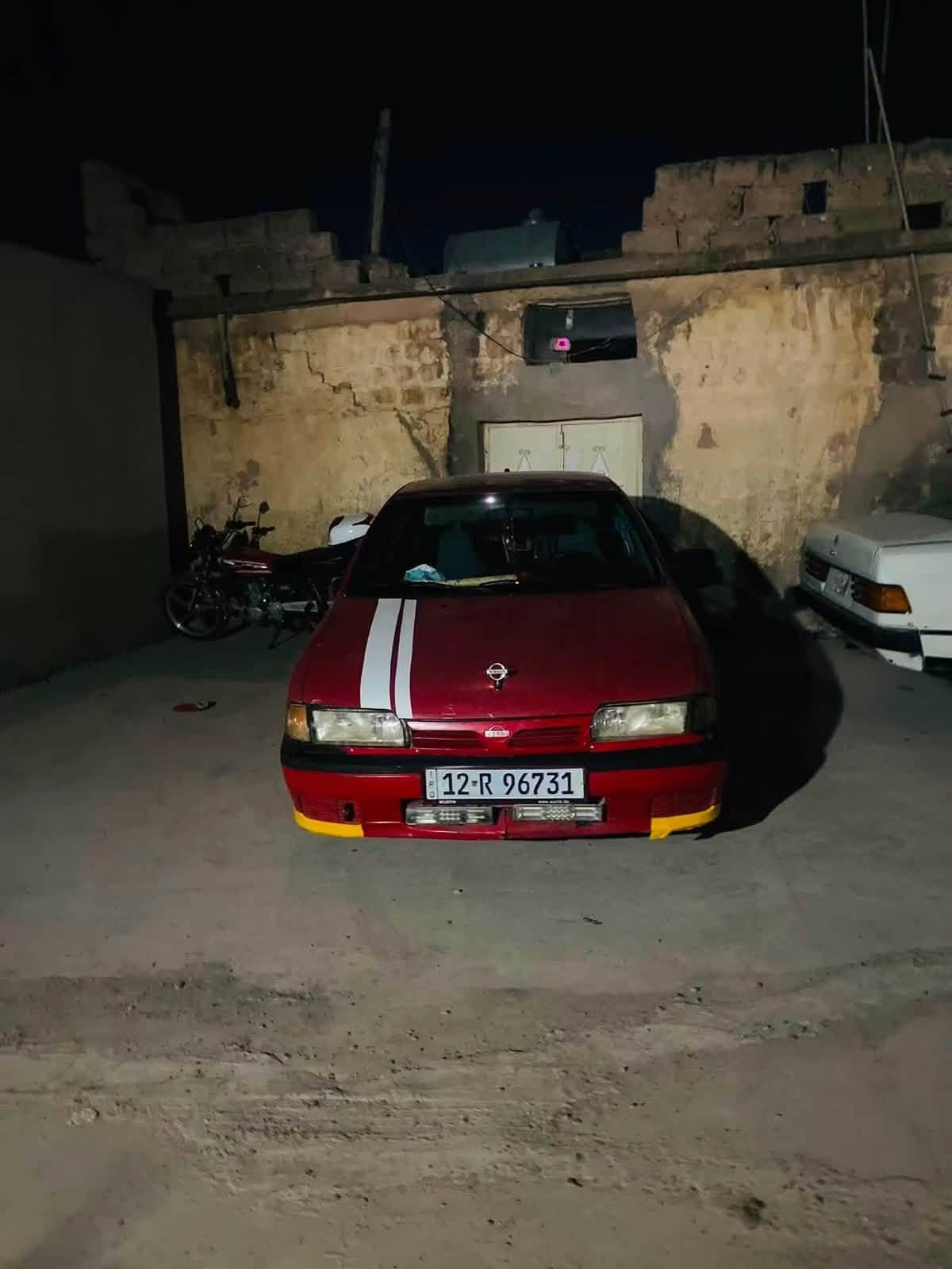 سلام وعليكم نيسان برايمر للبيع 

✅كير محرك شرط
✅تايرات جدد
✅مسجل فول
✅لايت زنون
✅محرك١٦ المرغوب
سياره مفوله بس صبغ يرادله بسمي شرط التحويل سنويه لل٣٠ 
***********
