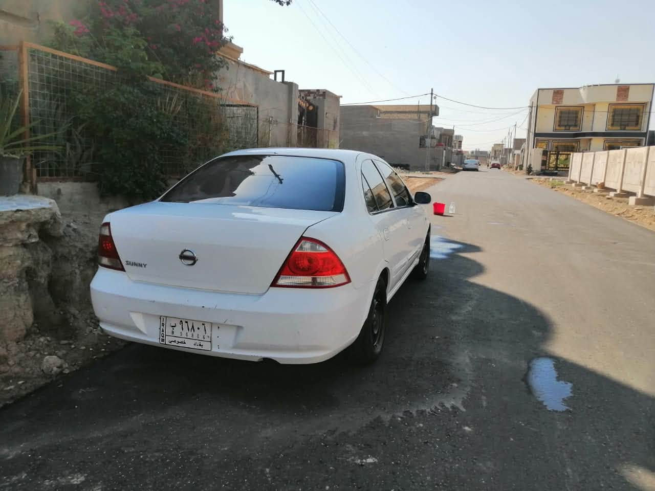 نيسان سني 2008 بدي كوري رقم بغداد بسمي حادث فقط الباب الخلف السائق تبريد خير من الله كير مكينه مكفولات السعر 95 او بيهة مجال 
***********
