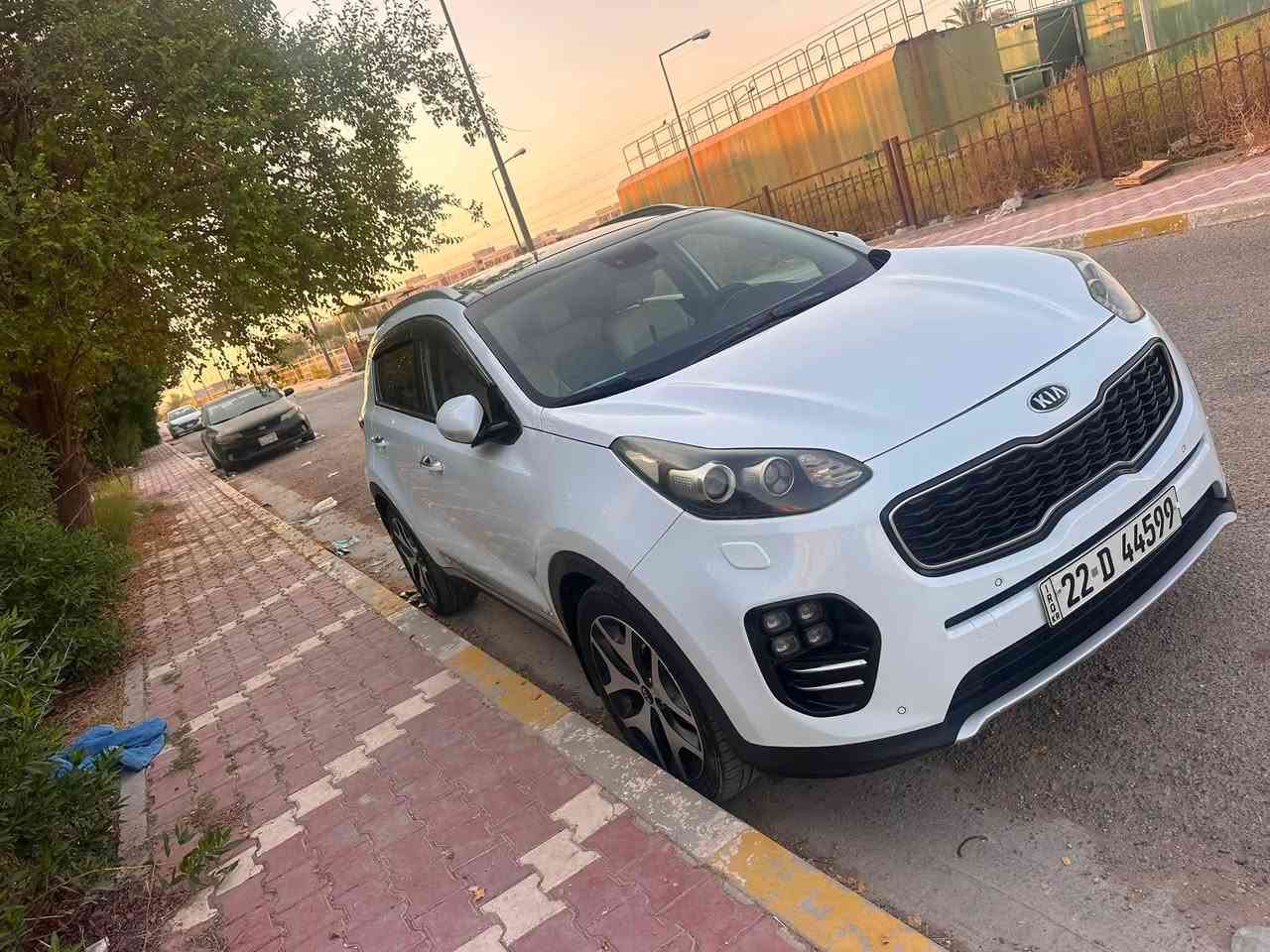 السلام عليكم
سبورتج للبيع 
موديل 2016 GT LINE
معروفه مواصفاتها ماكو داعي اذكرها
ماشيه 99800 ك
رقم اربيل مكانها بابل مركز المدينه 
السعر 16000$ وبيها مجال 
السونار منشور بالصور 
للاستفسار الاتصال على 
***********
