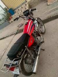 دراجة • بدون وصف