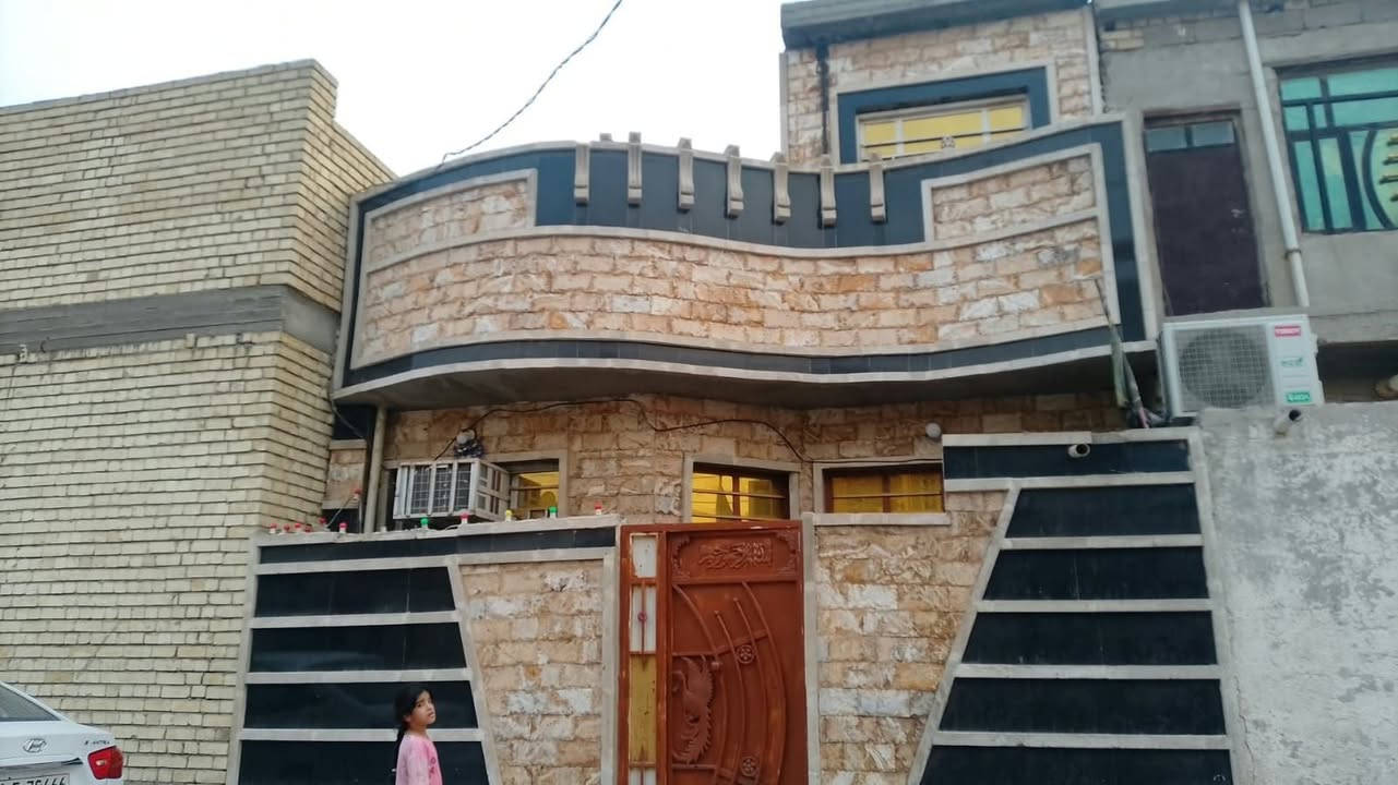 العبيدي حي السفير • قرب شارع عشرين • ٦٢م