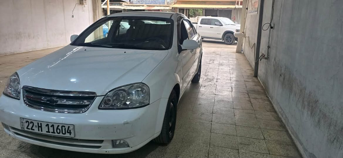 اوبترا للبيع 
كير اوتوماتيك
موديل 2010
السياره ابيع حزام 
بيه دفتر بانزين 
كامله تدفئه تبريد صدر 
السعر ٧٠ وبيه مجال 
مكانه كركوك 
رقم الهاتف ***********
