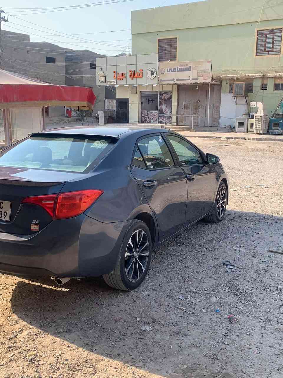 السلام عليكم كورلار 17 نضيفه جاهزه  تبريده ثلج بيه جاملغ خلفي صبغ وبنيد بارد شبر والسعر 125 شراي يجي خاص أو اتصال *********** مكاني سامره
