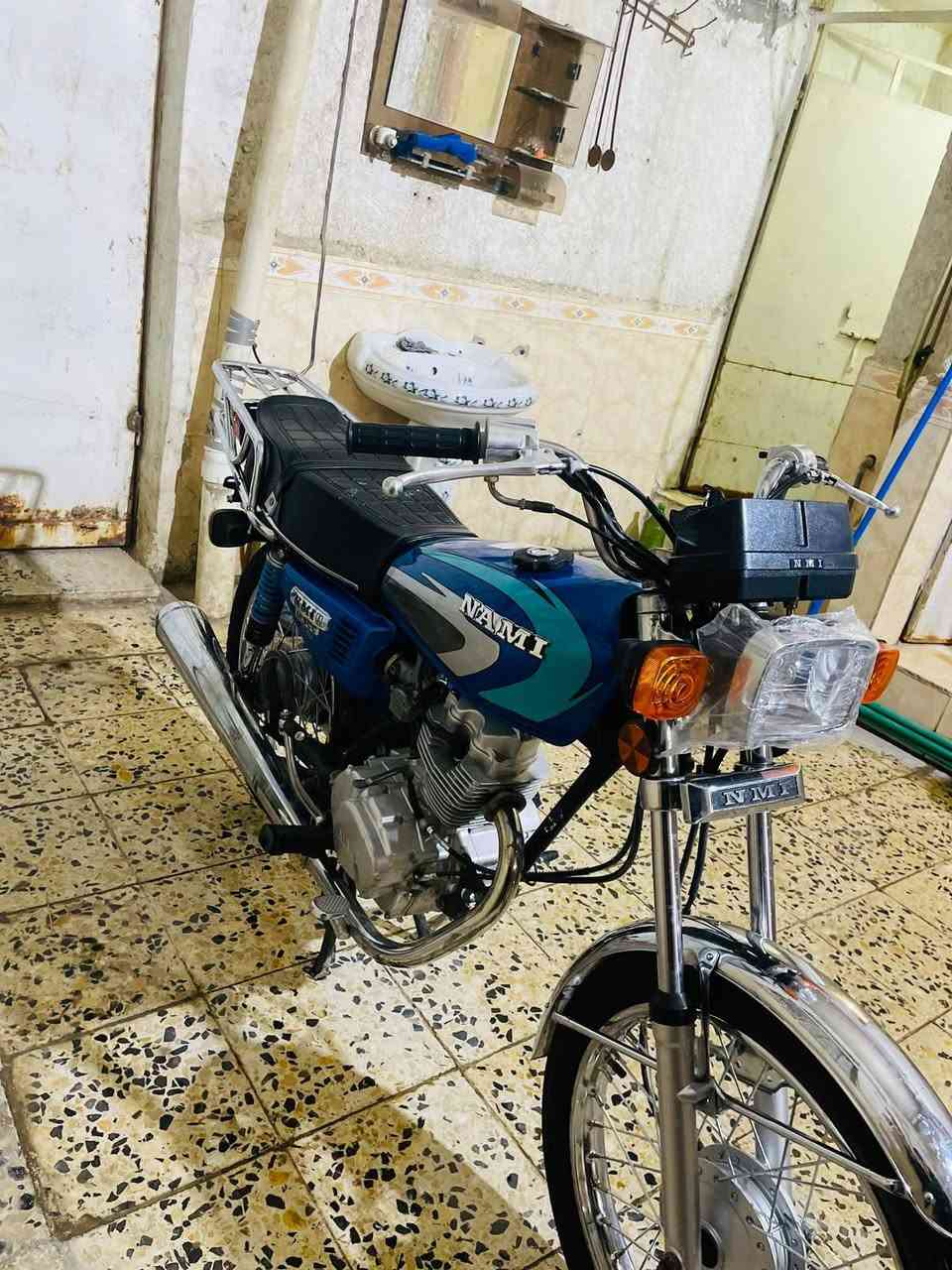 السلام عليكم نامه شلامجه اصلي 19 كفاله عامه تجي وتفحص الدراجه خير من الله مشيها ماناقصها اي شيي كهربائيات عداد كامله من كلشي دراجه ناعمه وحلوه اي استفسار علا الرقم‏‪***********‬‏ موجود واتساب مازنجر كل المواقع نشط شراي اهلا وسهلا بس تعامل اخيك لا تعبني وسعر خاص
