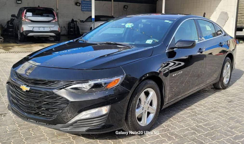 السلام عليكم 
ماليبو موديل 2023 LT
ما مرقم حره ( تترقم جميع المحافظات )
حادثهه جاملغ وبنيد ضرر سطحي ضربه حلوه بدون دواخل 
والضرر موجود بالمنشور 
السيارة ماشية 33 ألف كيلو 
كير مكينة شاصي لغود تيربو مكفولات كلهن 
مكان كربلاء للاستفسار 
الاتصال (***********)
السعر 95 💵وبيها مجال للطيبين

نص مكتوب في الصور:
- Galaxy Note20 Ultra 5G