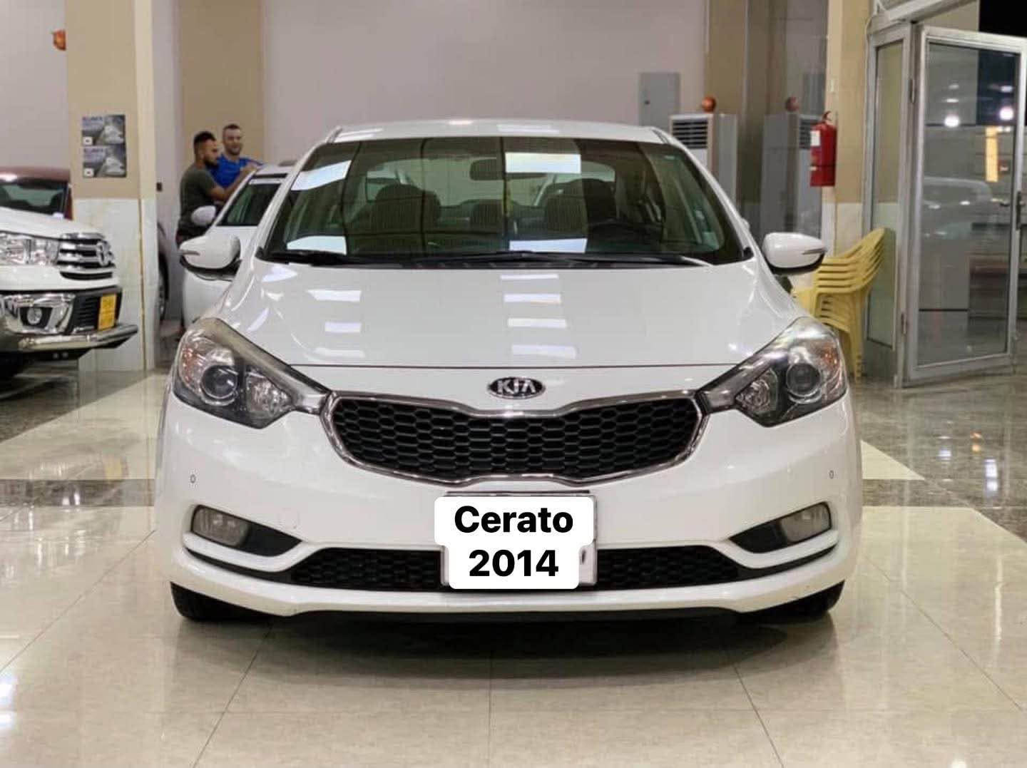 ‏Kia Cerato-2014
كيا سيراتو موديل ٢٠١٤ 
-------------------------------------
#السعر : 115يعني دفتر و 15 ورقه
#وبيها مجال
#للاستفسار :***********
***********
واتس اب
#الرقم السيارة : أربيا شرط التحويل اووكاله
العنوان : موصل -قضاء تلعفر
-------------------------------------
#خليجيي

فقط جاملغ جهة السائق الامامي صبغ وشوية حافة باب السائق

#گير ومحرك بشرط
#تبريد ثلج
#سياره جاهزه مجهزه من كل النواحي
#متصرف عليه الف دينار بشرط فحص

#مواصفات : 
معروفة 

يرهم مراوسة حسب القناعة 
------------------------------------- موصل, نينوى

نص مكتوب في الصور:
- Cerato 2014
- Serato 2014
- WWW.DASY2.COM
- Cerato
- 2014