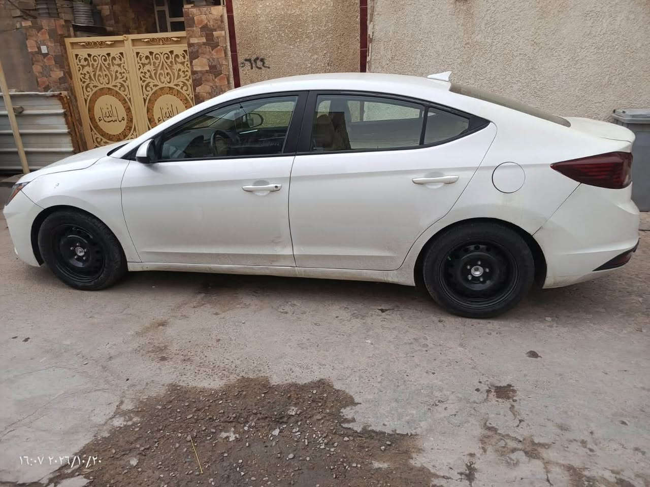 النترا ٢٠٢٠ • صبغ ٣ قطع • رقم بغداد