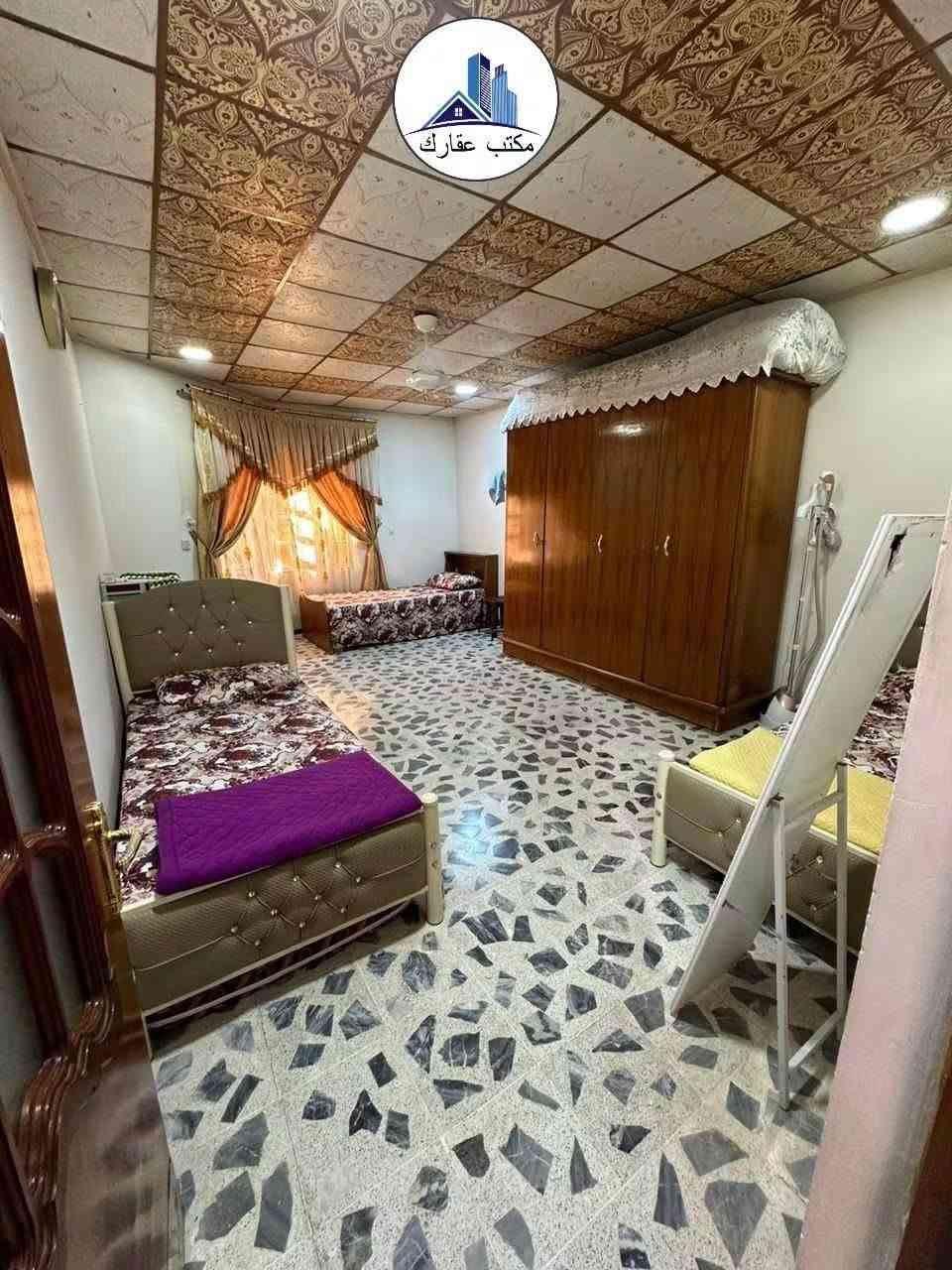 🏡 دار للبيع – قوسيات / حي الزيتون
📍 الموقع: قوسيات – حي الزيتون، مدخل أسواق أبو علي
📐 المساحة: 400 م²

✨ تفاصيل الدار:
• 3 غرف نوم
• هول استقبال
• صحيات
• خدمات كاملة

💰 السعر: 105مليون دينار

📞 للاستفسار والتفاصيل أكثر:
***********
***********
