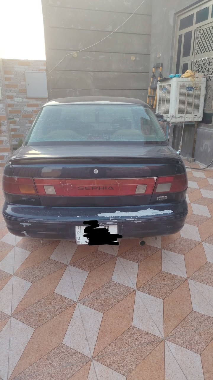 كيا سيفا موديل 1992 الانبار رقم انكليزي سياره محرك مسكر محرك وكير جديد تخم تاير تبريد شغال سعر 30 للتواصل واتساب ***********
