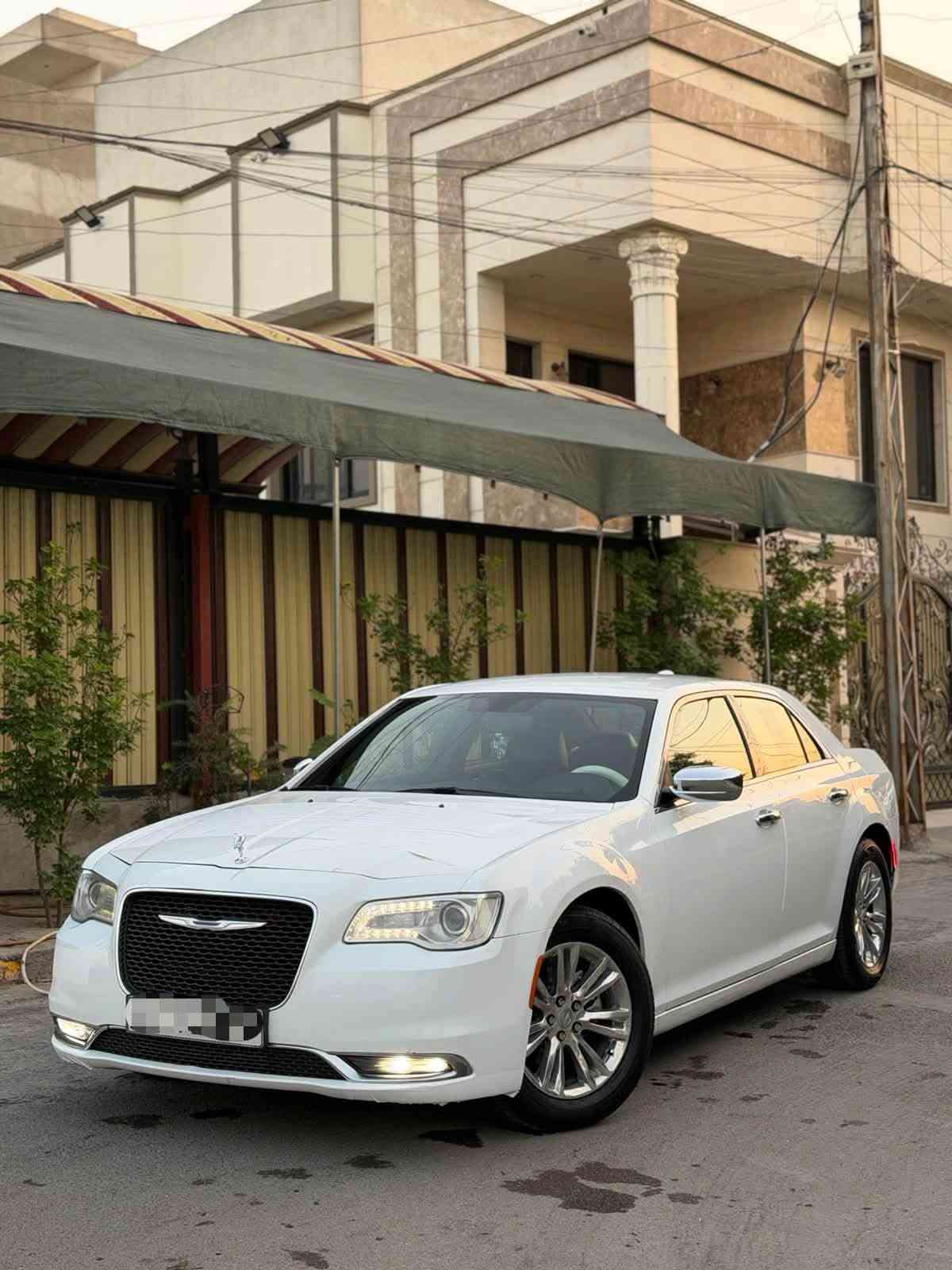 كرايسلر 300 • محدث ٢٠١٦ • رقم بغداد