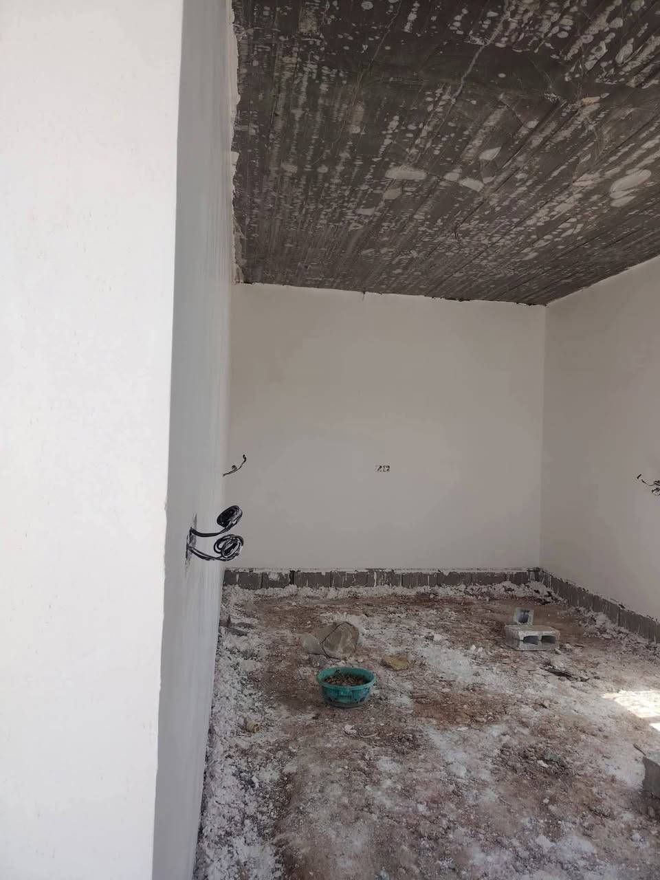 شقل جص درجه اوله   والبخ طرگ مالج 2250 يعني الفين وربع والرزق عله الله وهاذه رقمي ***********جص وسمنت ملاحضه المصاطر3500المتر
