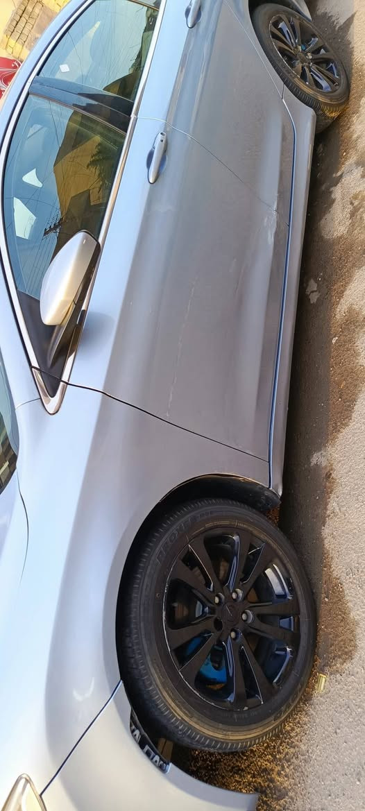 كريسلر c200  موديل 2015
محرك كير تبريد جاهزة 

صدر يحتاج صيانة 

مواصفات عادية 

بيهة مكانات صبغ كلها من الجامة وجوة ابيعلك حزام اذا تريد 

بسمي 

سنوية وهزة ولوحات كله جديد تحويل ساعتين ميطول 
السعر  ٨٨
رقمي ***********
