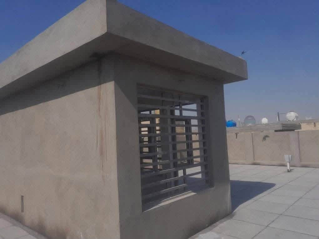 خلفه لبخ متفرغ حاليا
سمنت سقل ناعم
جراره 
تشميع 
تصفير مساطر 
صبغ واجهيات 

جص وبورك 
تطبيك سيراميك 
متوجد بغداد 
مع كادر شغل نضيف درجه اولى ‭***********‬

