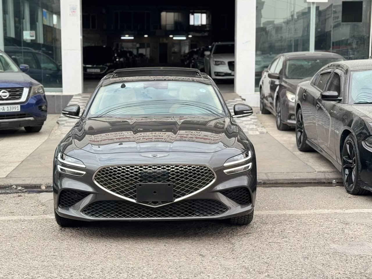 جينيسس G70 • ٢٠٢٥ • ١٨٠٠٠ ميل