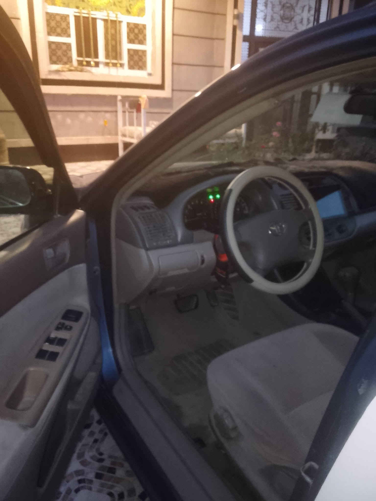 كامري امريكي • ٢٠٠٤ • رقم بغداد