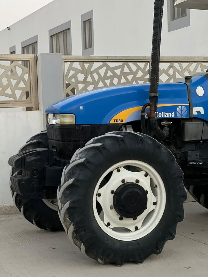 للبيع نيوهولند TD80 – حجم 80
موديل 2013
مكينة New Holland TD80، المكينة جاهزة من كلشي وما بيها نقص المكينة مال جناي 

🔹 المكينة بلادية

🔹 بيها كتاب شركة

🔹 كهربائيات شغالة كلها

🔹 جاهزة للعمل

📍 المكان: صلاح الدين – سامراء

📞 للاستفسار والاتصال: ***********
