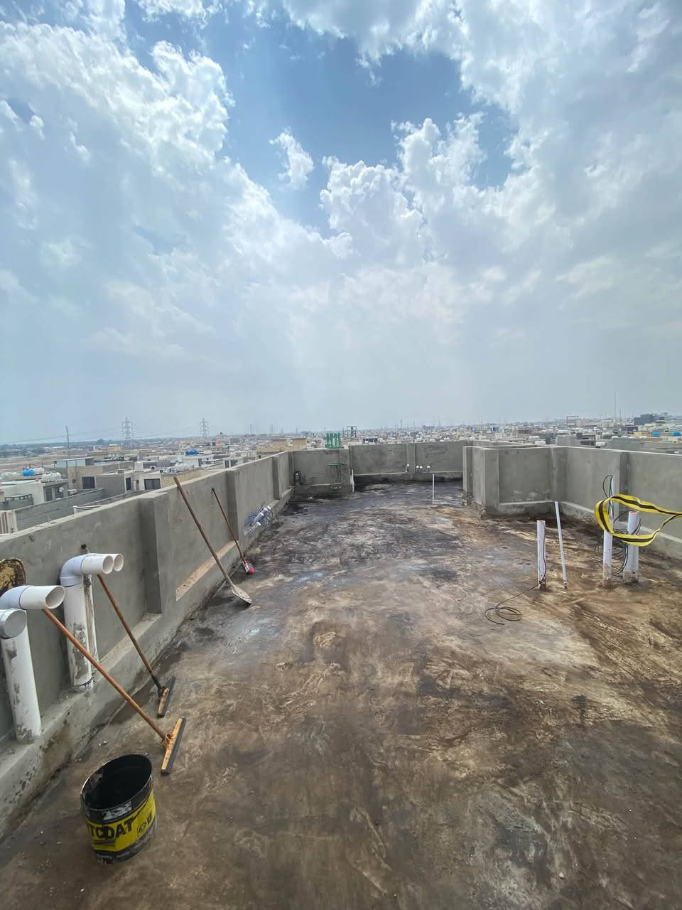 السلام عليكم 
شغل هندسه👷🏻‍♂️
تطبيك+فلانكوت+ماستك وكوي وقلع +جير+تصيلح مرازيب
+قواعد تانكيات
بانسب الاسعار🔥
للتصال📞
***********
وتدلل❤️
