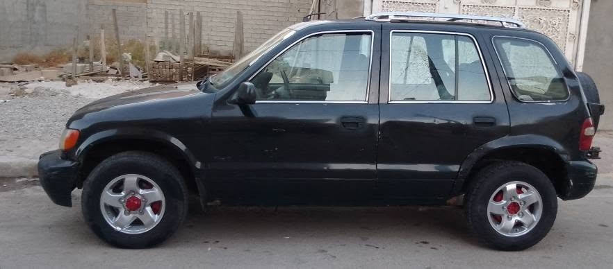 اسبورتج موديل ٢٠٠١ رقم بغداد اوتوماتيك السعر ٣٦ وبيها مجال مكان السيارة ديالى بعقوبة التفاصيل الإتصال بالرقم ***********
