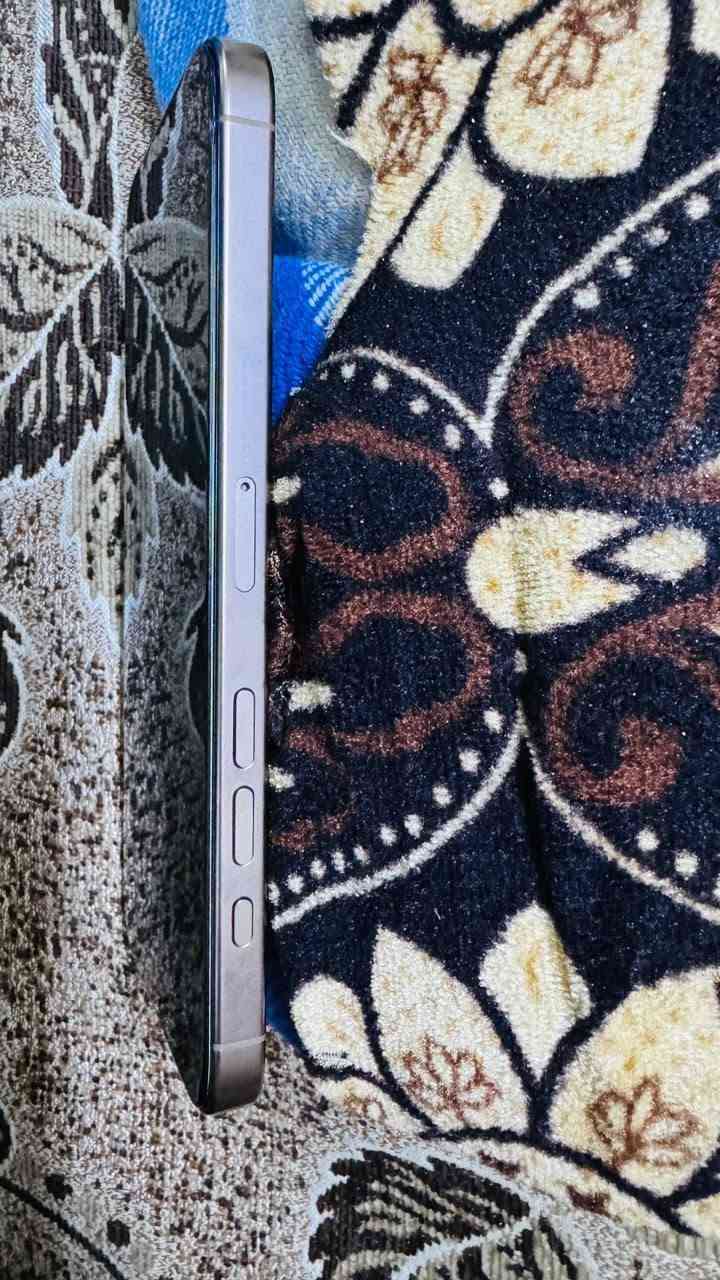 السلام عليكم
موبايل للبيع
ايفون 16 برو ماكس
بطاريه 100
السعر 1450 وبي مجال
هاتف ***********

نص مكتوب في الصور:
- 10:02 91 حالة البطارية حالة البطارية عادية تعمل بطارية iPhone هذه على النحو المتوقع. حول البطارية والضمان... الحد الأقصى للقدرة 100% هذا قياس لقدرة البطارية مقارنة بقدرتها عندما كانت جديدة. قد تتسبب القدرة المنخفضة بتقليل ساعات الاستخدام بين عملية الشحن والأخرى. عدد الدورات 231 هذا هو عدد مرات استهلاك iPhone لقدرة البطارية. معرفة المزيد... تاريخ التصنيع تشرين الأول 2024 أول استخدام شباط 2025