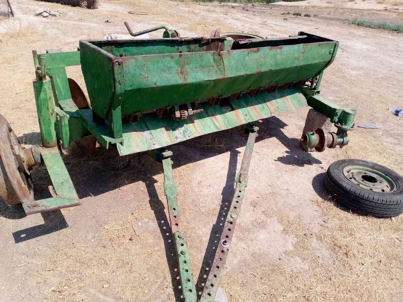 دسك تفليش للبيع اي شي تحتاج صوج فرنسي ابو الغزال الحجم ٢٨ جدد
