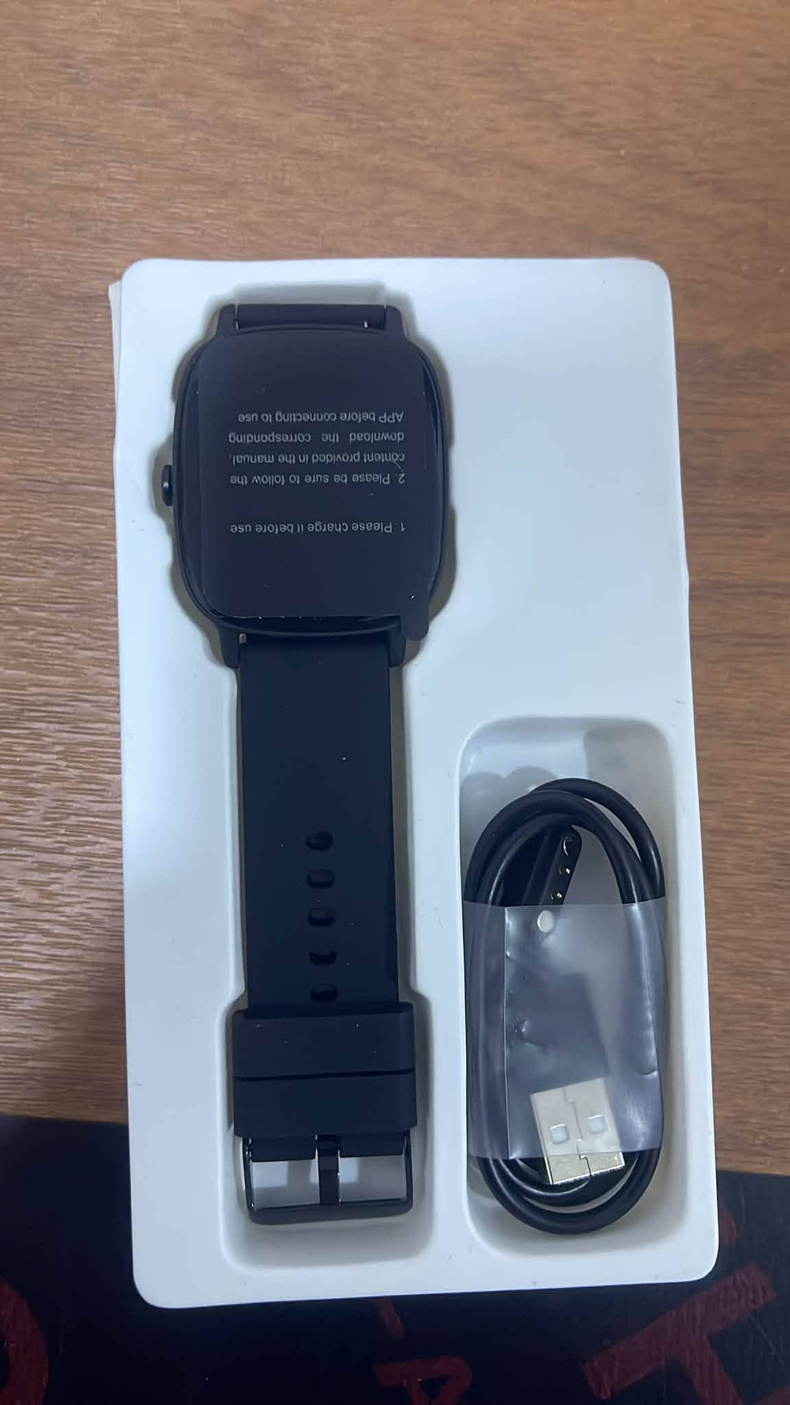يالله سلام عليكم اي قطعه تعجبك راسل وتساب *********** كله جديد سمارت

نص مكتوب في الصور:
- Tips:. Pls make a full charging before use the smartwatch