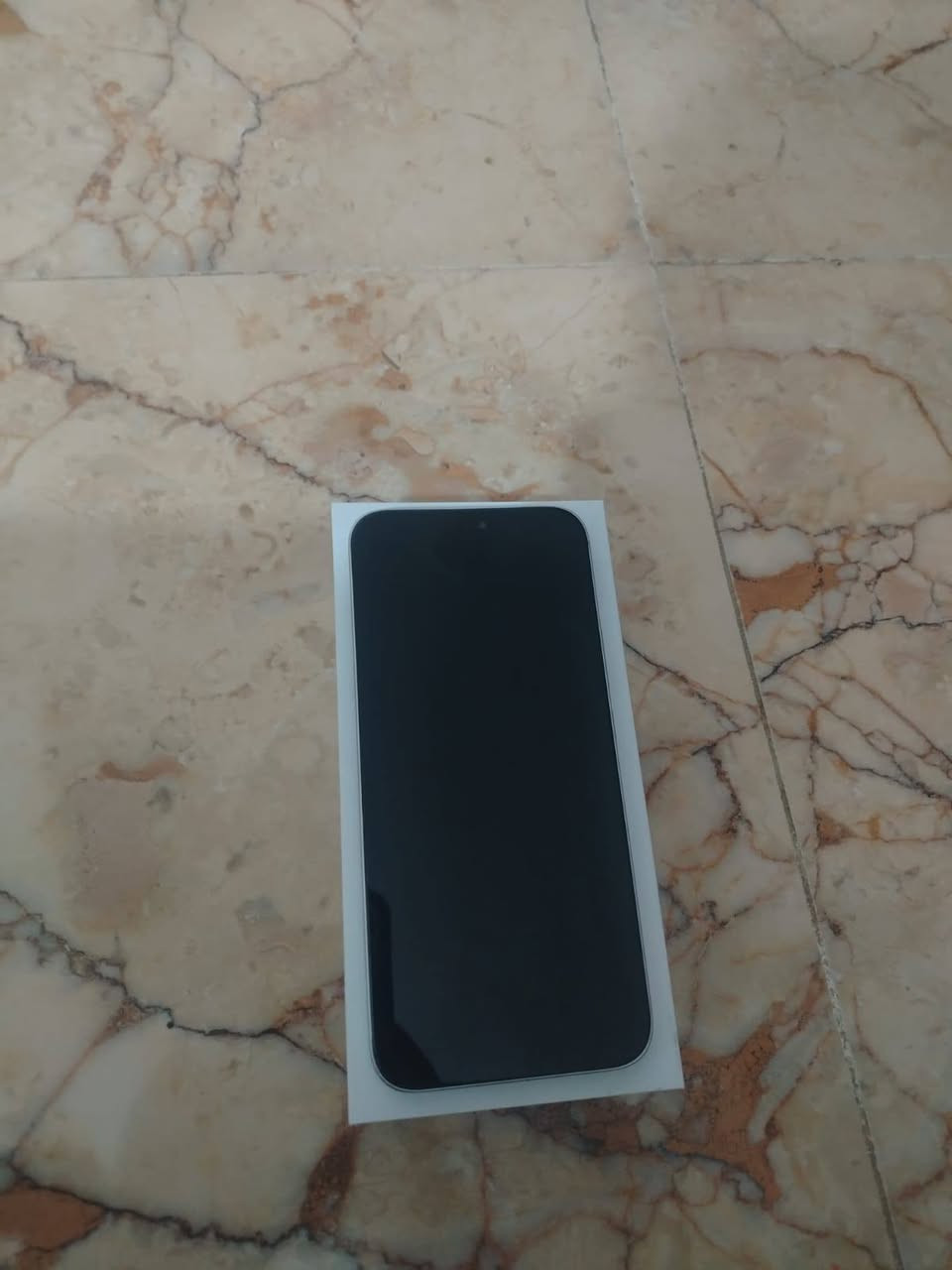 للبيع تلفون هونر HONOR 400 Lite
الذاكره 256
توني ماخذه ماصارله اهواي مابدل بي أي شي

السعر /240/ وبيه مجال شرط تفحصه بيدك وشوفه
 مزيد من الاستفسار راسلني واتساب فقط /***********، 👉
