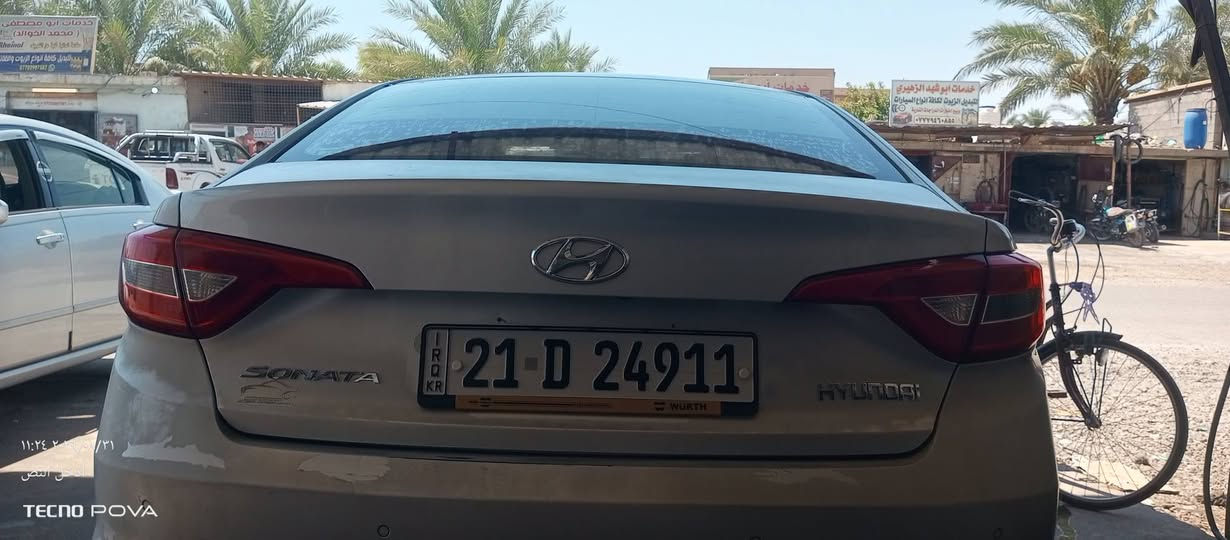 السلام عليكم ورحمة الله 
سوناتا موديل 15 كوري مكينة حجم 2000 مكينة جديدة تبريد قطعتين امامي خلفي ثلج مابيها اي نقص 
اربع قطع صبغ شرط بدون حادث   رقم سليمانية سنوية لل 27 شرط التحويل السعر 105 وبيها مجال العنوان ديالى دلي عباس 
***********
