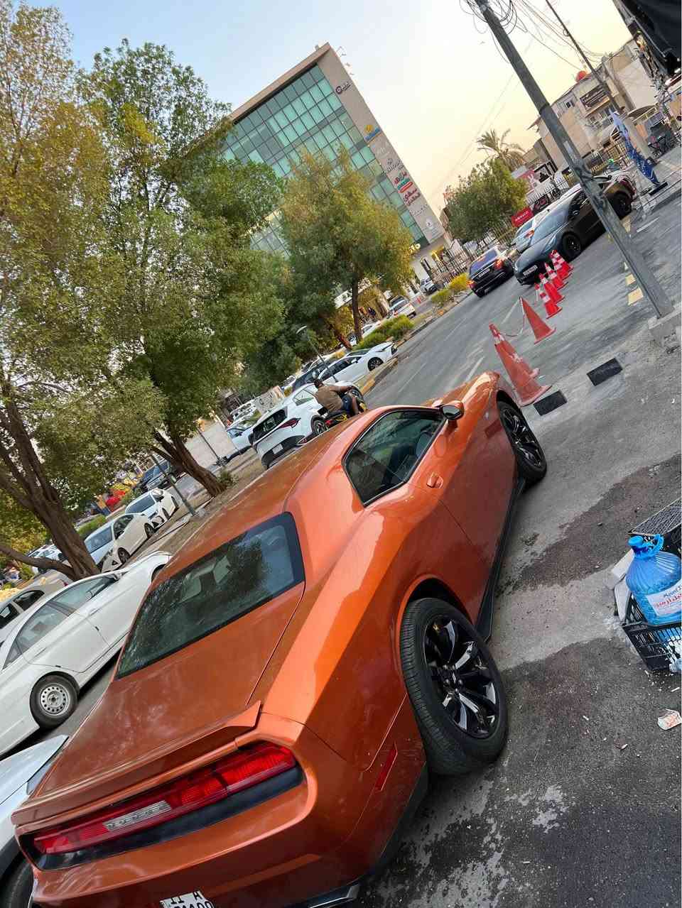 جالنجر ٢٠١١  ٦ سلندر رقم بغداد 
ماشيه ١٨٠ كيلو متر 
حادثه جاملغ خلف السايق وقبق جنطه صبغ  
سياره جاهزه 
اتصال *********** 
مكاني بغداد اليرموك بغداد, العراق
