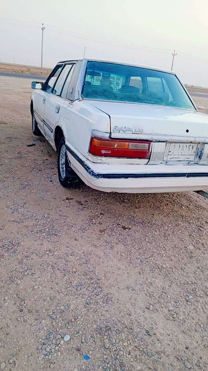 سوبر 85رقم واسط محرك 250محرك وكير مكفول بدي شوف لعين سنويه صاره شهر من صقطت راعيه يريد مداور سعر 21بيه مجال ناصريه البطحاء رقم تلفون ***********
