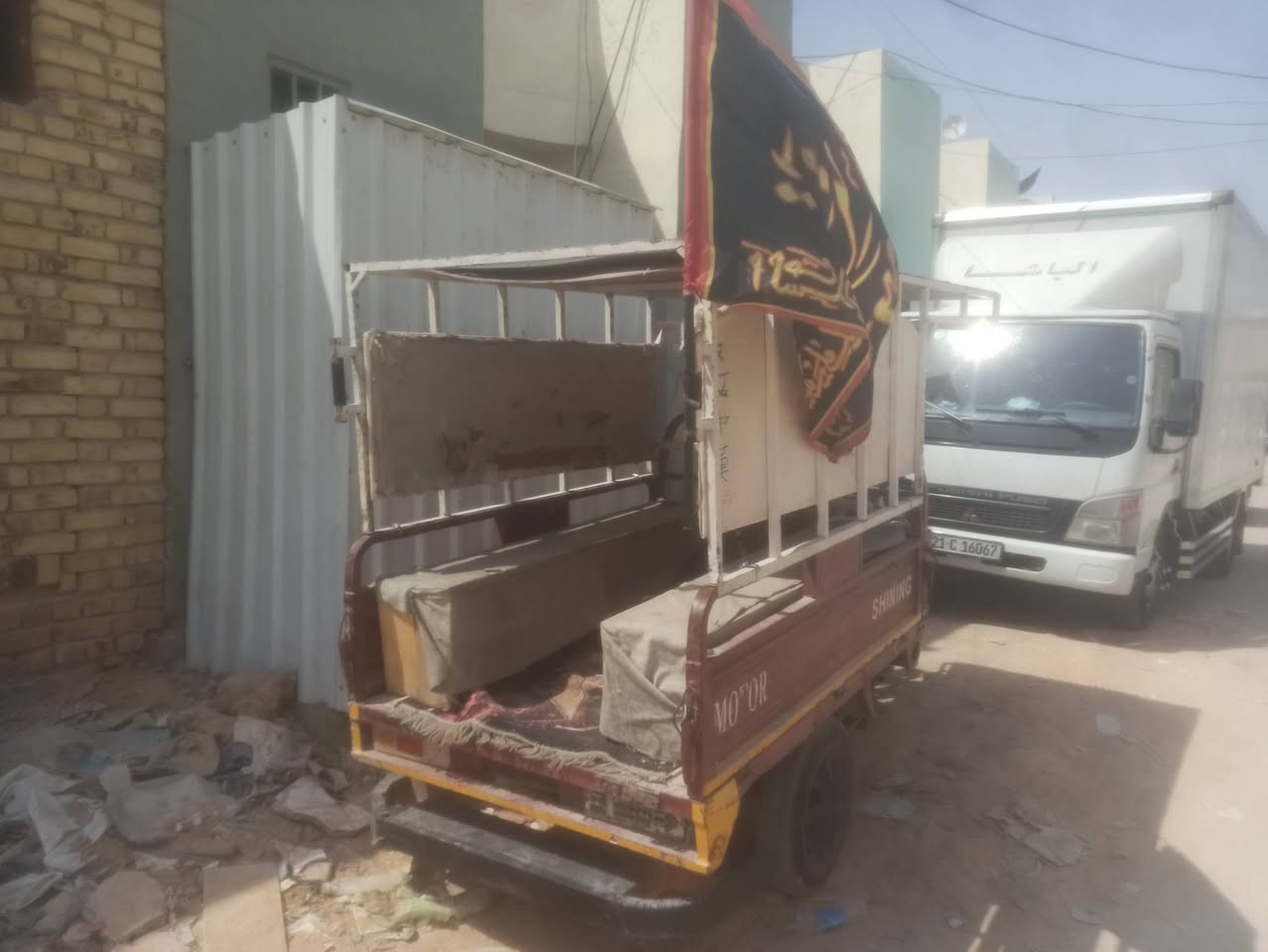 سلام عليكم ستوته للبيع
ستوته للبيع موديل 13 رقم وسنويه ابيض راعيهه بلدوانيه  تباع كامله هيه والمحجر والمصطبات ركبه بيهه صفحه لحيم ( بيهه بخار يعني تحتاج تجفيت) مكاني نجف مقابيل قريه سعر 1400000 مليون واربعميه وبيهه مجال رقم ***********

