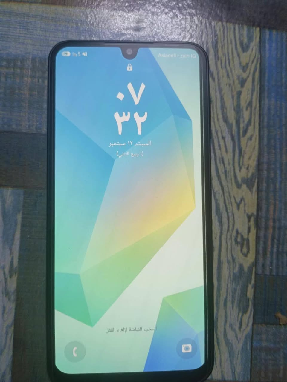 السلام عليكم سامسونك للبيع A16 ذاكره 128 استخدام قليل مكانه بغداد السعر 175 قفل قفل الهاتف بي واتساب ***********
