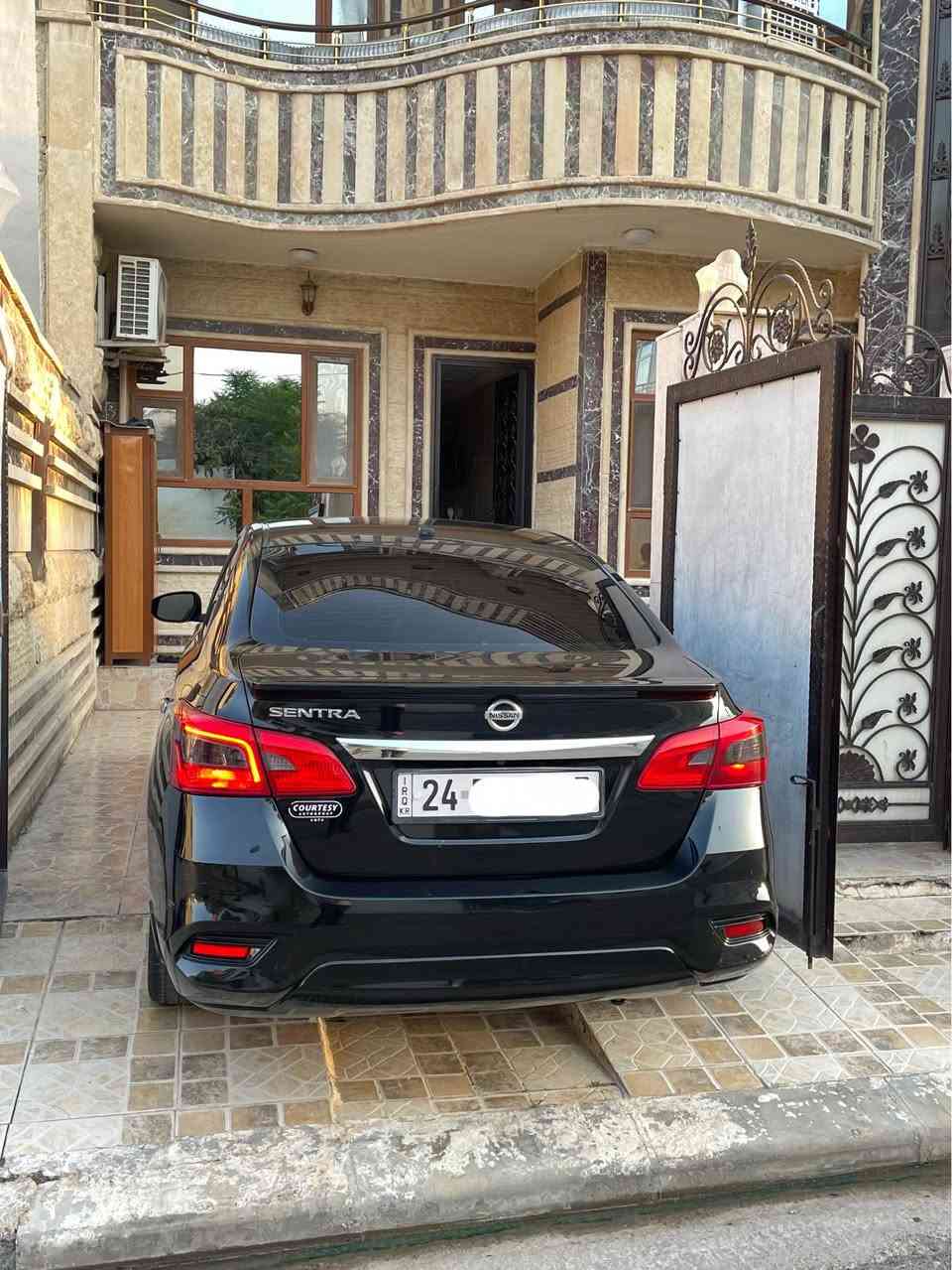 نيسان سينترا 2017 سياره بس قتعەك سبخ بس بوند بدون دواخل بدون شاصي سياره ماشي87 سياره موسفات امريكي نيزام يكو سبورت سياره بس ارباك ستيرن طاك مرجع سيستم سياره ويل كه پ شريكه مكينه و گير ب شرط و تبريد ب شرط رقم *********** دهوك, العراق
