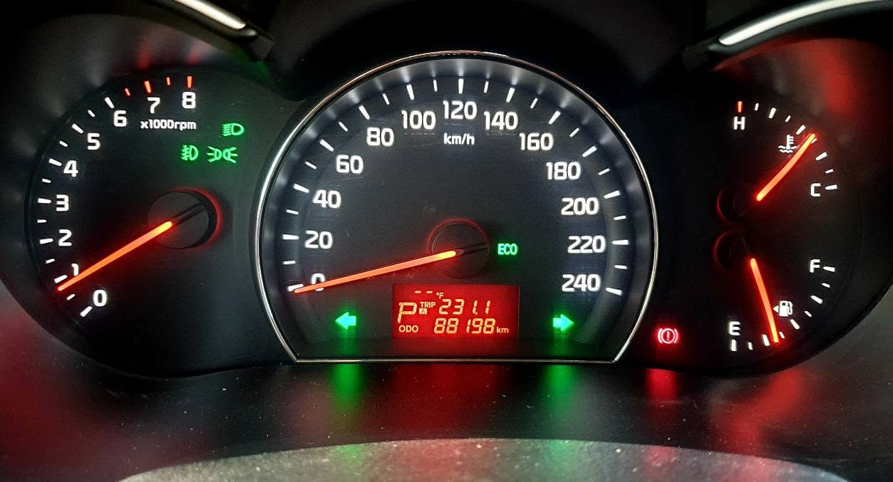 KIA SORENTO 

مودیل 2014 

صفر شرکە بخیت اربیل
المسافة المقطوعة 88 کم ماوەی ڕۆیشتن
فول مواصفات
بانوراما
بدون ضربة فقط تبدیل ۱۰ قطعات بالاسود
بێ لێدران تەنها ۱۰ پارچەی ڕەشە لەسەر ساغە 

بلاجکتور
5 ویلکپ مقاس 18
ایرباک بەشەرت
طخم تایرات جدیدە
محرک DOHE
محرک مامفتوح بشرط
مەکینەی بێ عەیبە و نەکراوەتەوە
دبل گێر 6 نمرە
اشایر بالمرایە
ئاوێنە ئیشارەت
پەردە بیلادی
تبرید مرکزی
مرایە شفت
ئاوێنە شەفت
لایت ئوتو
تبرید لمس
ABS
حساس بلادی
کامیرا و شاشە
تحکمات ستیرن فول
سوکان ڤۆلیۆم
السیارە جاهزە من کل نواحی 

سعر : 140 ورقە و مجال 

مکان السیارە : اربیل
ڕقم و سنوی و هزە و فحص جدید 

***********
واتساب + فایبر أربيل, العراق
