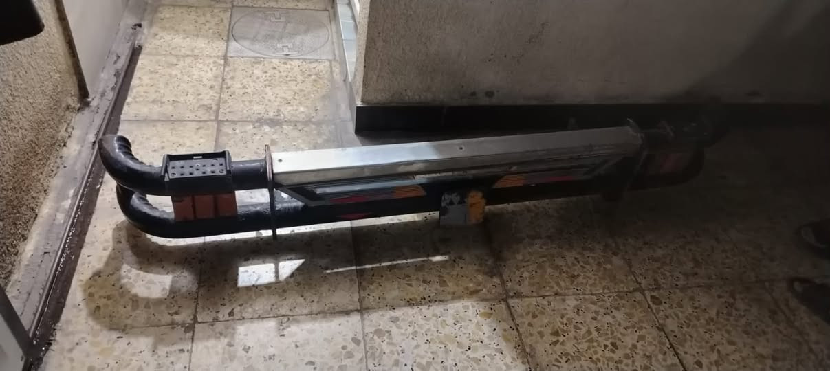 سلام عليكم درع نيسان عالي نضيف كلشمكاني بغداد البلديات رايده ب١٥٠بي مجال
***********
