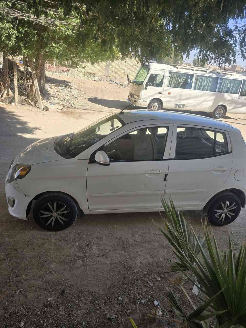 ٢٠١١ خليجي مكفولة
بغداد انكليزي 
كير اوتماتيك 
مكينة ٤سلندر 
جام كهرباء 
سنتر لوك 
اشاير بالمري 
تبريد وي السويج 
تخم تاير 
باتري جديد 
مداور بنفس اليوم 
مكاني نجف 
*********** واتساب أو اتصال 
٧٠$ بيها مجال  قليل
