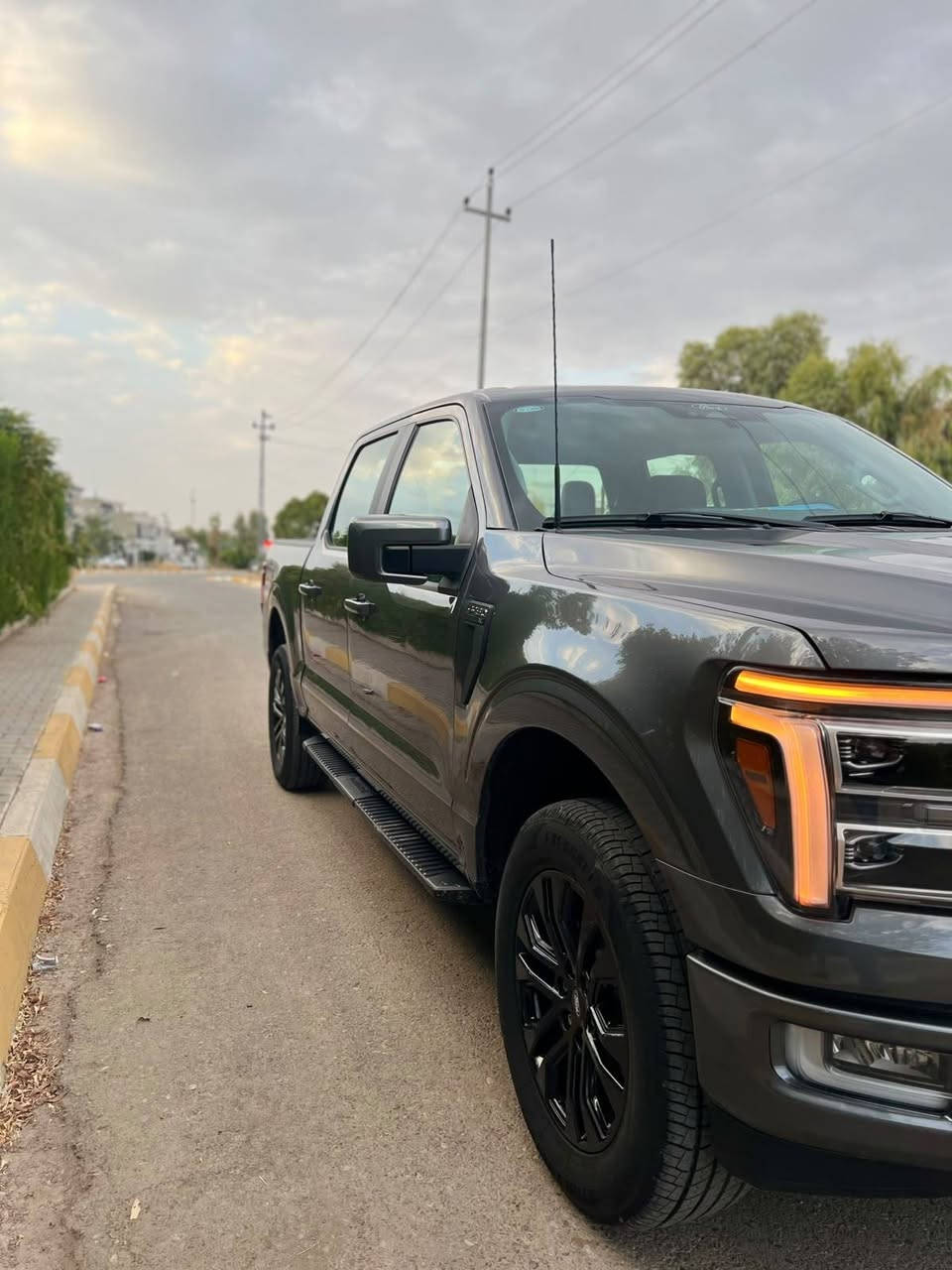 سلام عليكم للبيع فورد F150 ٢٠٢٤ كاتي جديد لون مميزز سياره بي قطعه واحد جاملغ امامي سكن و بقي مكفوله كفاله عامه حتى شخط ماكو مشاءالله سياره جديد ٨ الف ماشي سياره موصفات كيج إلكتروني شاشه كبير قاصه كامل كوله عل بيلاد
مكان كركوك
؛ ***********

