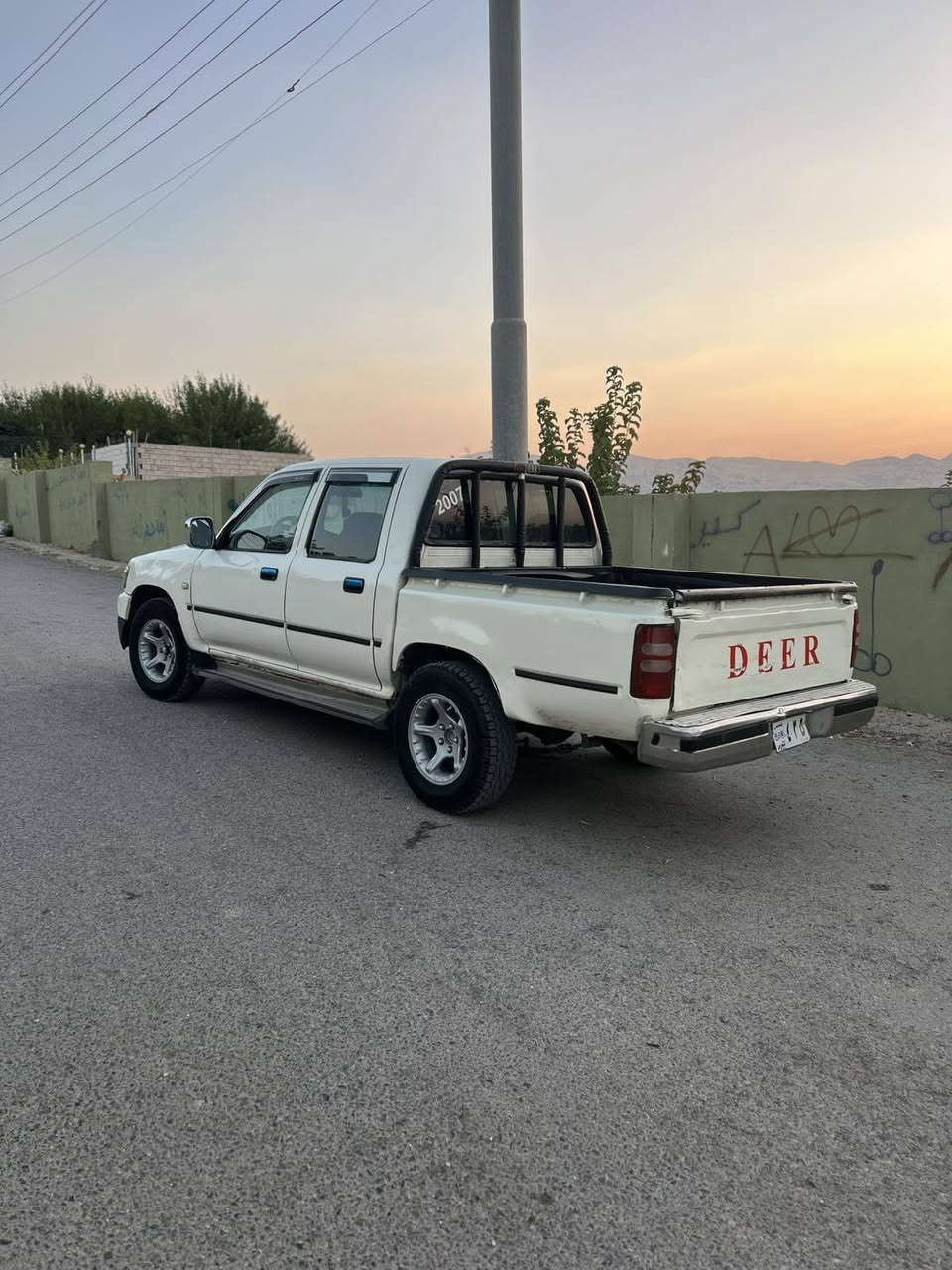 دێر ٢٠٠٧ مەنەفێست
سەیارەکە زۆر جوان و ڕێک و پێکە بێ مەسرەف و نوقسانیە
تایەی تازەیە .تەبرید و گەرمی بەشەرت
گێڕ مەکینە ئەکسل بەشەرت
بێ دەعم و لێدراوە بەڵام پەڵەپەڵەی بۆیاغ لەسەر کاڵبونەوە هەیە .کابرێتەیە. هەمو شتەکانی نوسراوە بۆ کڕین تەلەفۆن بکە
***********
*********** بشدار, السليمانية

