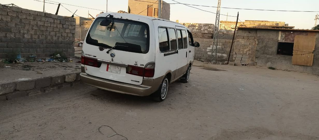 سلام عليكم كية بريجو موديل 2000 سنوية صاقطة مكينة نضيفة بس بم يخربط مسكر المكينة سيارة جاهزة من حدادية مشط بور دسكات دبلات لويات اصطابكسنات جدد الجهتين انابير بريك جدد انابير اكلج جدد عينة وصينية جديدة كوشنات جدد استاركس اصفاح جدد نايلون كاعية جديدة دشبول نضيف شواصي نضيفات بس العبري بي تصليح مكاني كربلاء ***********

