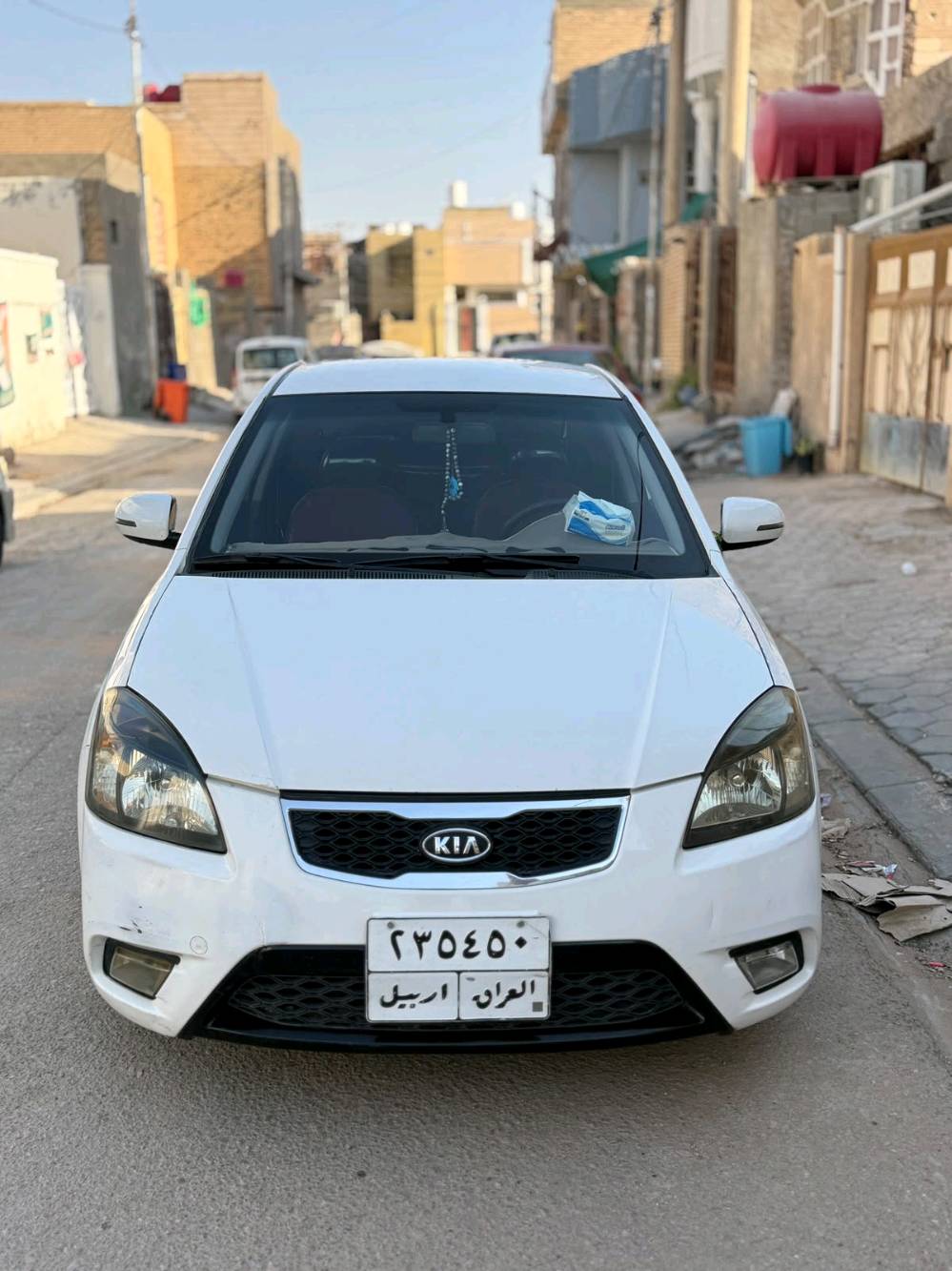 كيا ريو موديل 2012 مكفوله من الصبغ والبارد مال مكينه 1400مال جناي السعر 90 /***********
