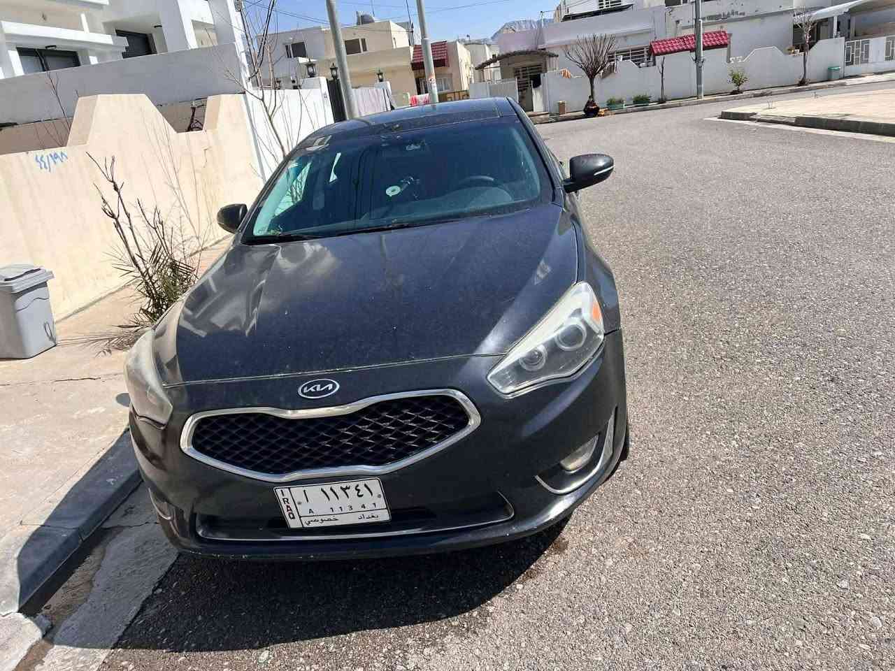 بەناوی خوا
کیا کاردینزا  بڕاوە  
مۆدیل ٢٠١٧
قەپات مواسەفات
کۆد کراوە بەناو خۆمانە
مەکینەو گێڕو داروبەردی بەشەرتی فیتەر
٢پارچەی ئەوروپی هەیە
شوێن ڕانیە
نرخی ٥٨ گەڵاو معامەلە
مشتەری تەلەفون بکە لەخزمەتدام
*********** ڤایبەر وەتسئەپ
اسیا   ***********
