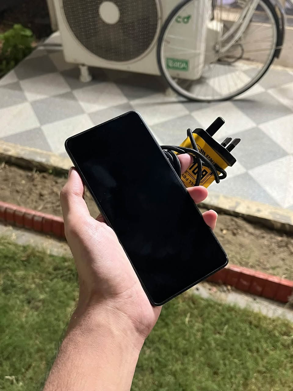 تكنو كامون 20 برو • ٢٥٦ • ١٦ رام