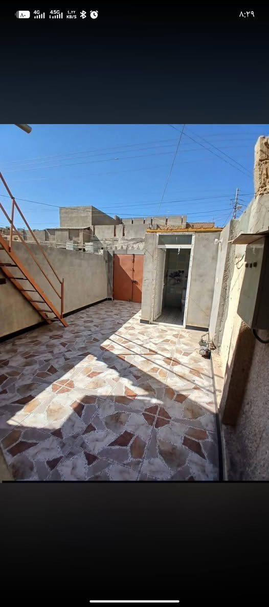مشتمل للإيجار مكانة البونيسان
متكون من گراج + صحيات خارجي
مطبخ + صاله + غرفة 
ايجارة 175
***********
