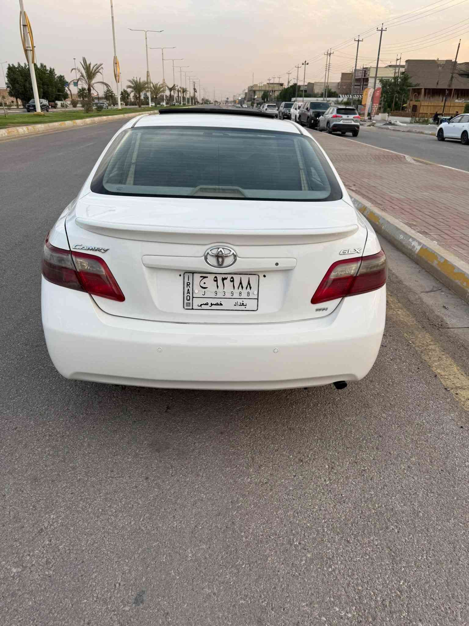 كامري ٢٠٠٩ • بدون صبغ • رقم بغداد