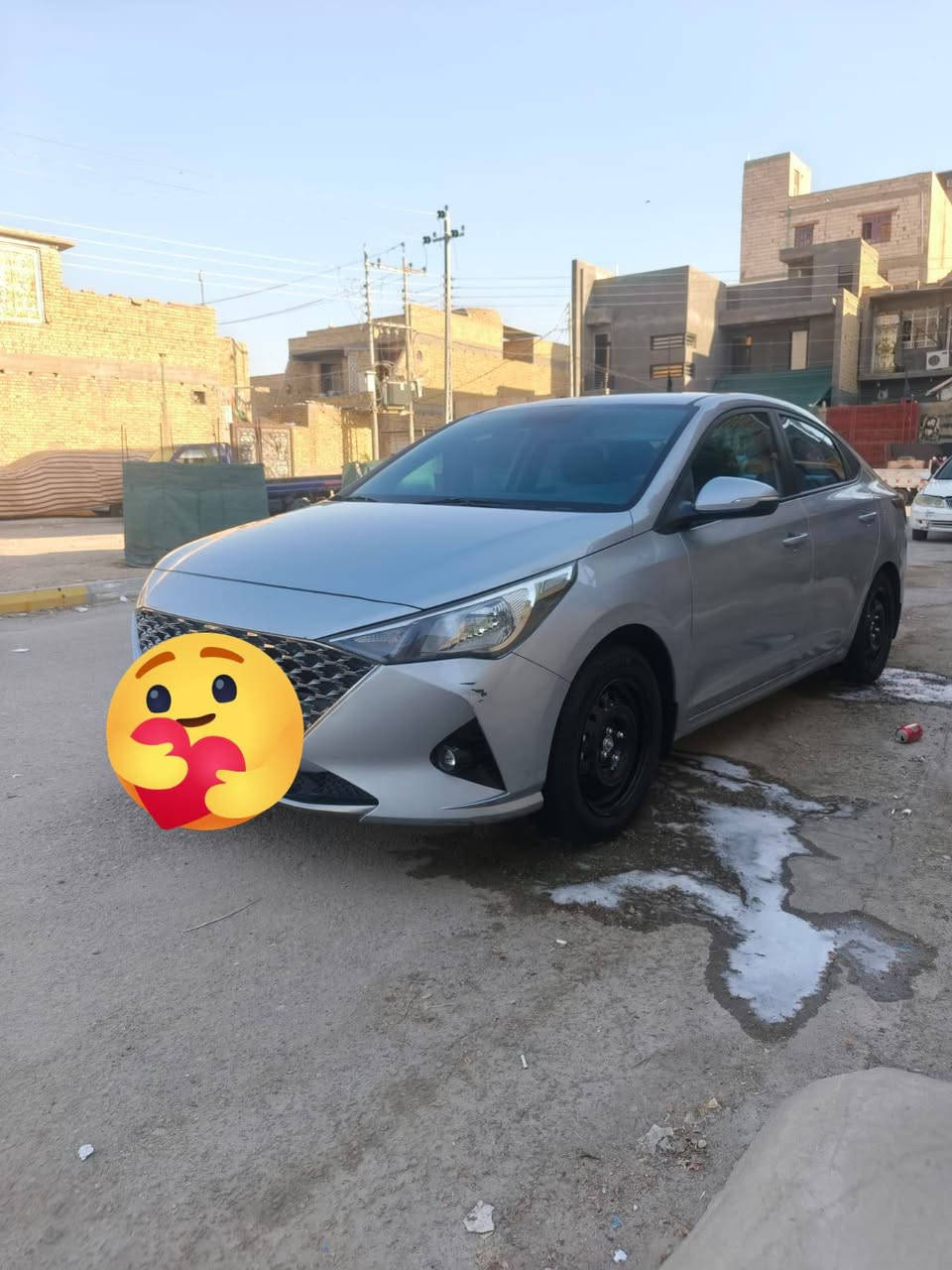 السلام عليكم اكسنت ٢٢ خليجي بيها ٣ قطع صبغ الجاملغات خلفيه ثنين وباب خلف السدر رش فقط وتبديل اصلي جاملغ وبنيد دون ضرر داخلي بدون معجون ممشه 137 الف كيلو
محرك 1600 دوش كارمه شاشه دواره حساس خلفي سعر 115 وبيها مجال 
***********
