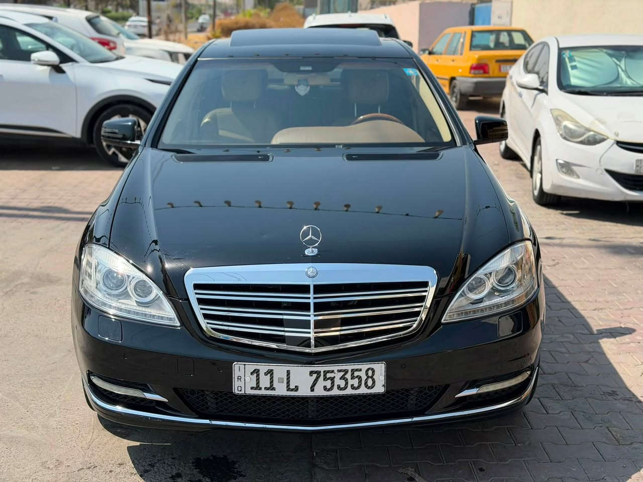 للبيع فقط
لعشاق الفخامة والجديد مرسيدس رئاسي فووول مواصفات مرسيدس S550 وارد الماني  موديل 2007  جديدة 
ماشية 165 الف كيلو   
باب طويل لارج
ابواب شفط 
5 بردات
ويل كب عين الشمس
حساسات امامي خلفي 
نظام صوت هارمن كاردن
فتحة سقف
داخل جلد بيجي ملكي
كشنات تدفئة وتبريد ومساج وخزن VIP
بردة خلفية كهرباء
المري الجانبية قلابة وشفط
جكات 
صندوك شفط
مكينه 8 سلندر 
مكان السيارة بغداد
السيارة كلش جديدة   
بيها رش كلير قطعتين من الخارج 
بدون ضرر ولا حادث السيارة جديدة ومابيها كل نقص
للاستفسار : ***********
السعر 188 مجال بسيط جداً
رقم بغداد تحويل ثاني يوم
