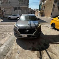 توسان موديل 2019 موصفات عادية  شاشة  كامرة  حساسات  مانع نزلاق  تحكمات...