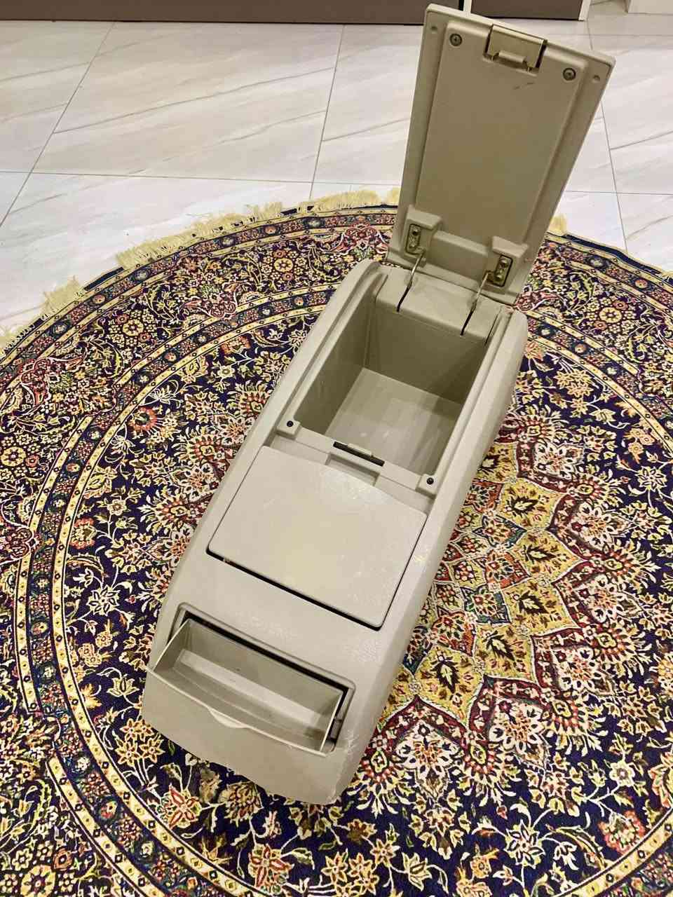 سلام عليكم شباب. عمي تجوه مال جنبي h1 للبيع نضيفه كلش الشراي يتصل مكاني واسط قرب دائرة المرور محطة البغدادي ***********
