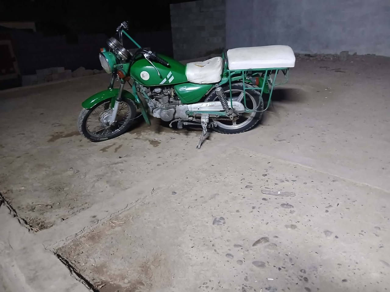 سلام عليكم هندي للبيع كله شغال سعر 275وبي مجال ***********
