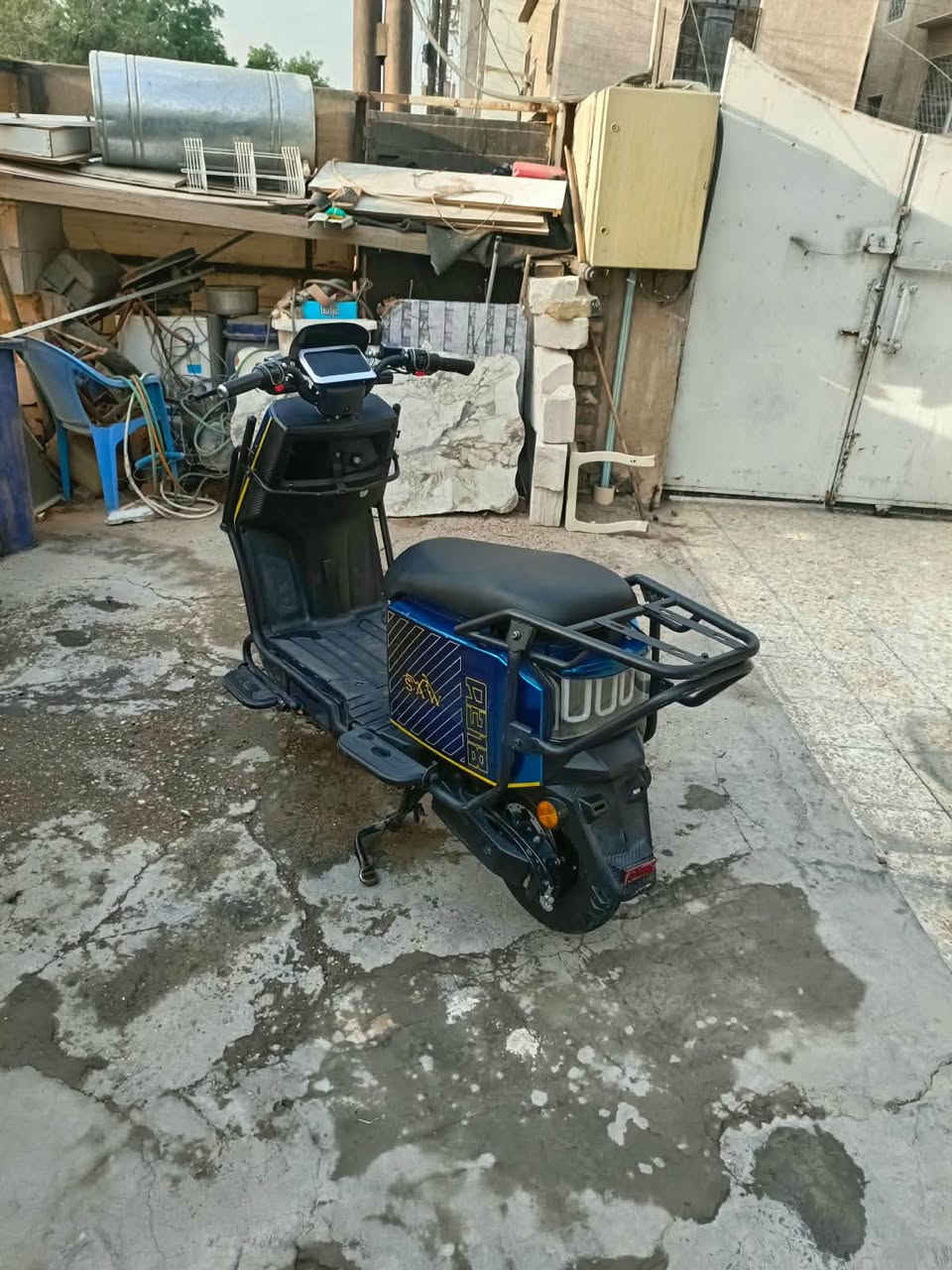 R318 • موديل ٢٥ • ٦ بطاريات كبار